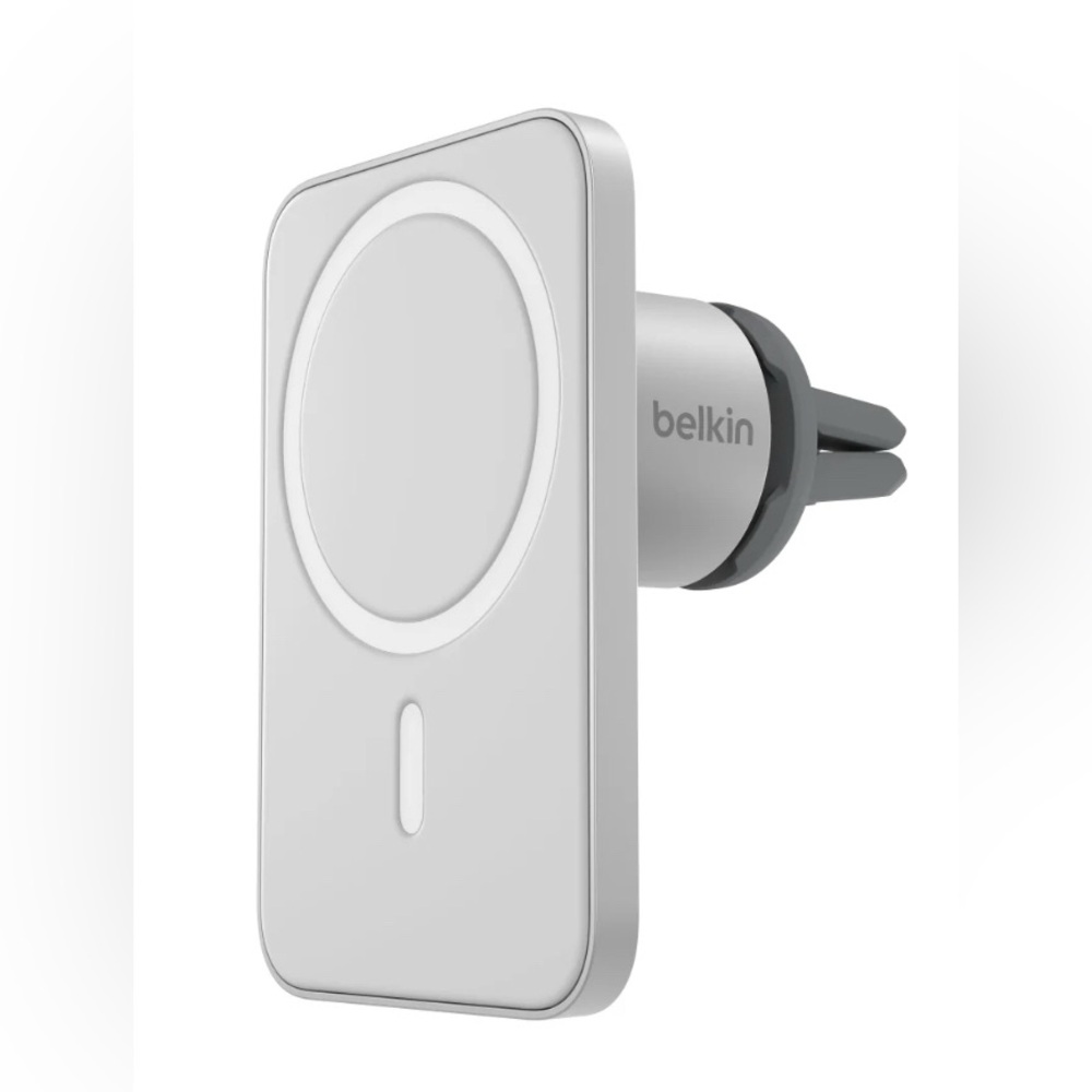 BNIB - Belkin Magsafe Car Vent Mount - Grey